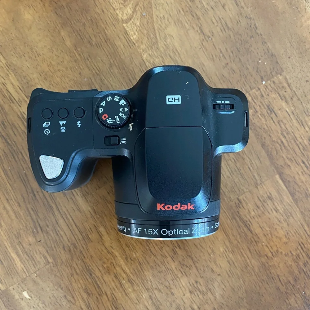 Kodak EasyShare Z1015 IS HD Digital Camera - Black